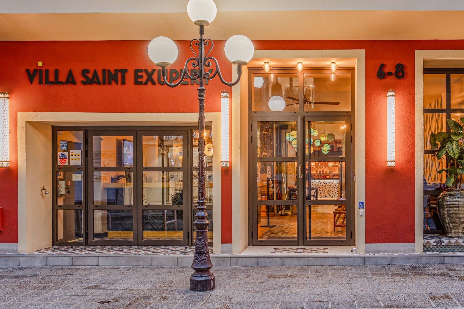 Villa Saint Exupery Beach, Nice