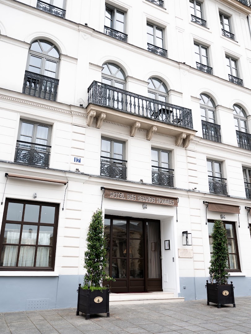 Hotel des Grands Hommes, Paris